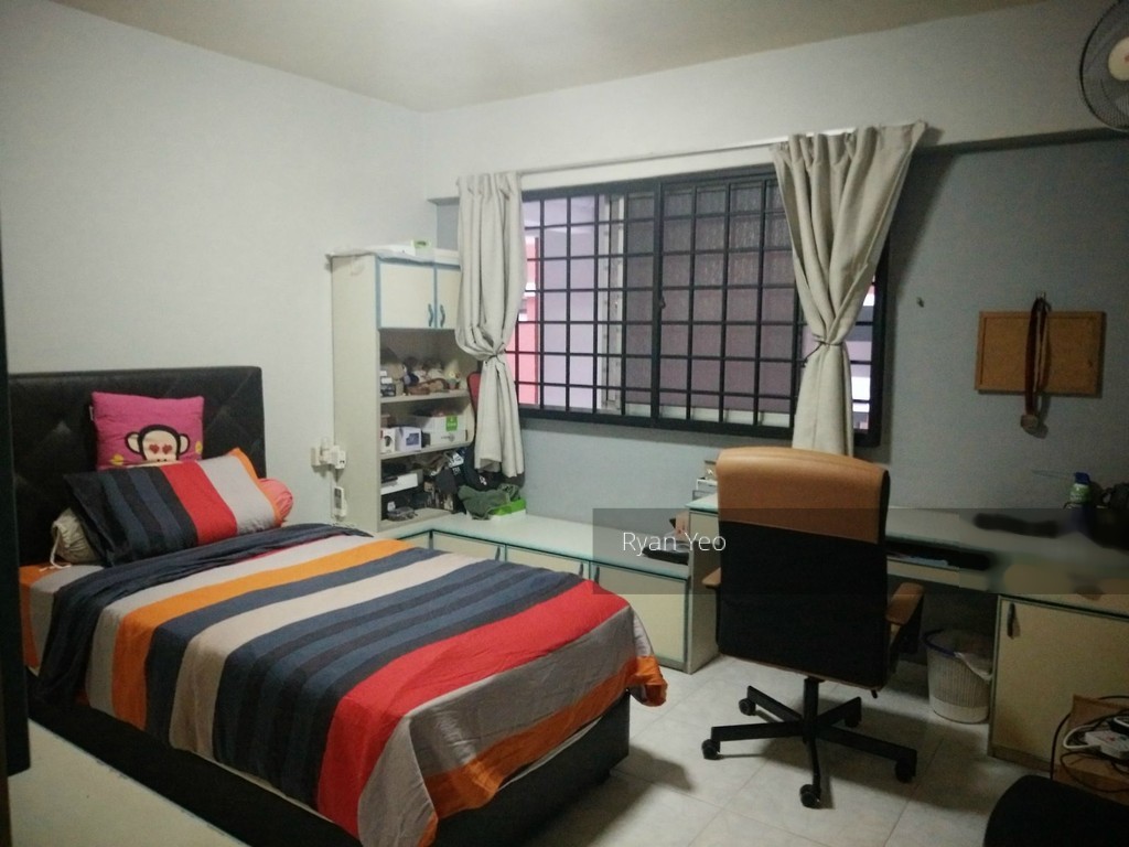 Blk 221 Hougang Street 21 (Hougang), HDB Executive #140522262